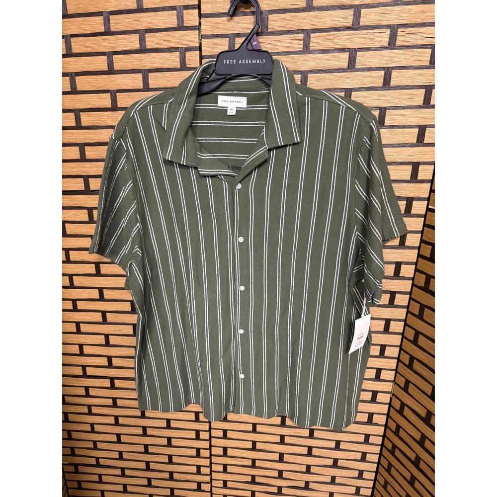 Free Assembly Olive Green White Stripe Short Sleeve Button Down Shirt Size 2X